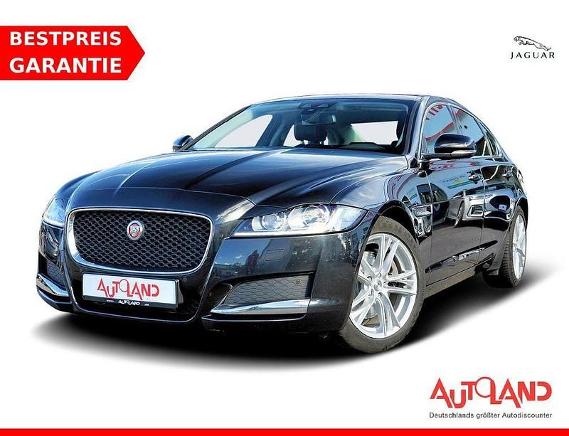 Schwarz Gebraucht 2016 Jaguar XF Limousine | 17.990 € (Fairer Preis) - Bild 1/4
