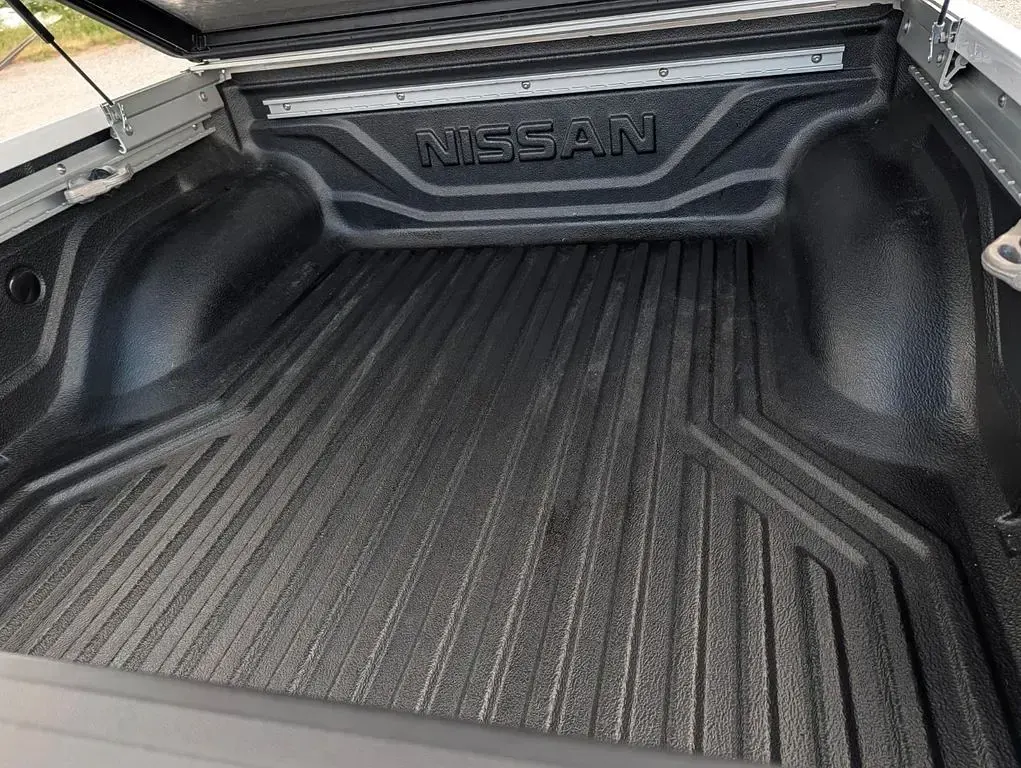 Gebraucht Nissan Navara 190 PS (139 kW) 2016 Weiß Pickup