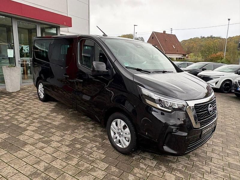 Gebraucht Nissan Primastar Tekna 170 PS (125 kW) 2025 Schwarz Van / Kleinbus