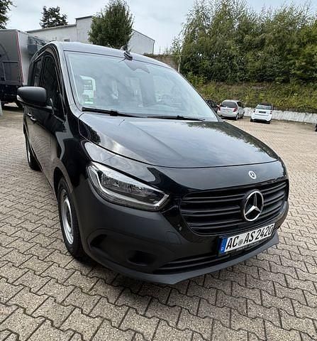 Gebraucht Mercedes Citan 110 95 PS (69 kW) 2025 Schwarz Kombi