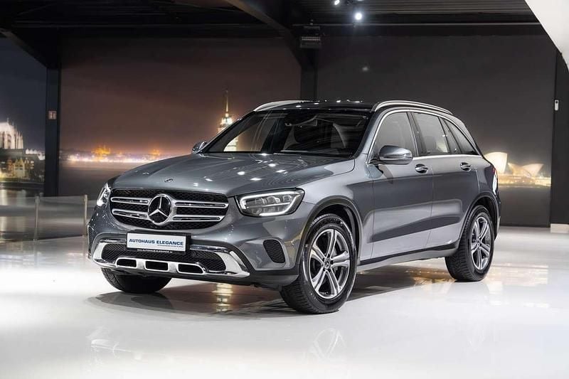 Selenitgrau Gebraucht 2019 Mercedes GLC200 SUV | 34.980 € (Fairer Preis) - Bild 1/4