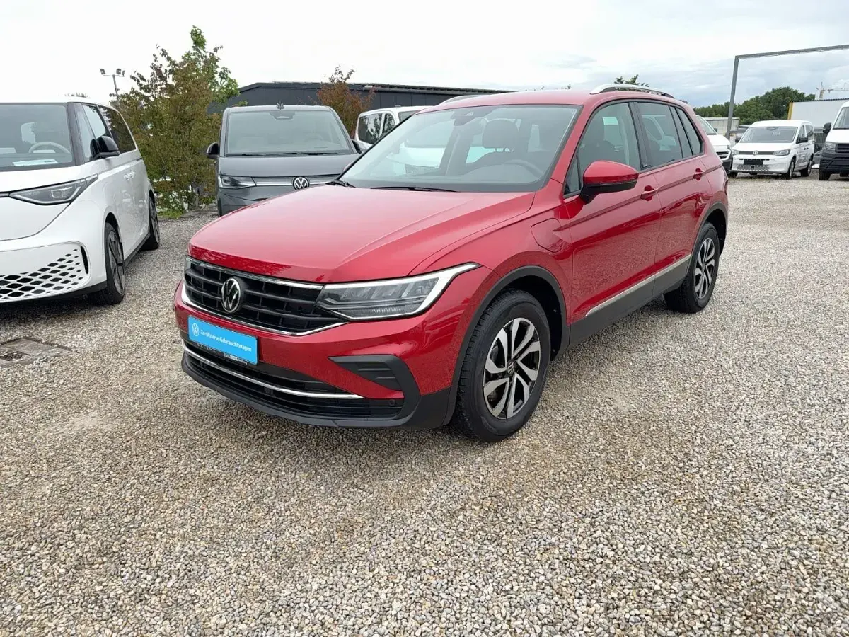 Gebraucht VW Tiguan Active 245 PS (180 kW) 2022 Kings red SUV
