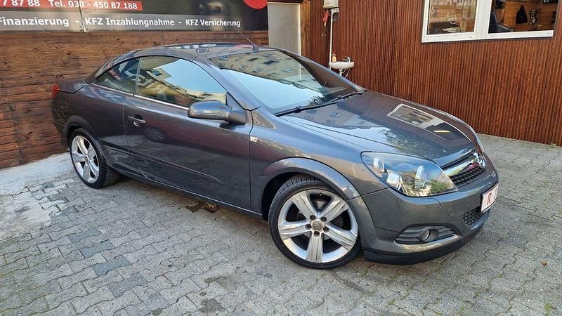 Gebraucht Opel Astra Cabriolet 140 PS (102 kW) 2010 Grau Cabrio