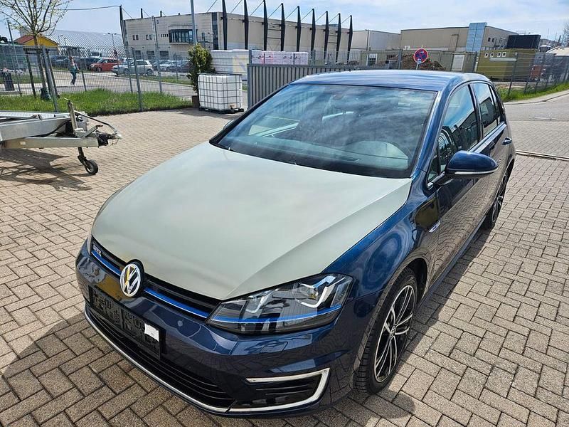 Gebraucht VW Golf VII GTE 204 PS (150 kW) 2015 Blau Limousine