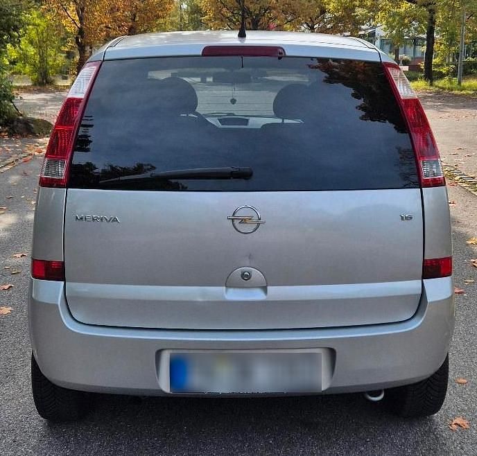 Gebraucht Opel Meriva 101 PS (74 kW) 2005 Silber Van / Kleinbus