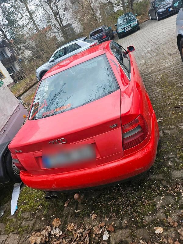 Gebraucht Audi A4 150 PS (110 kW) 1998 Rot Limousine