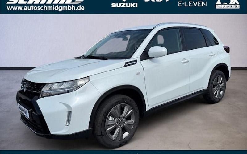 Pearl cool white Neu 2025 Suzuki Vitara Comfort SUV | 23.490 € (Guter Preis) - Bild 1/4