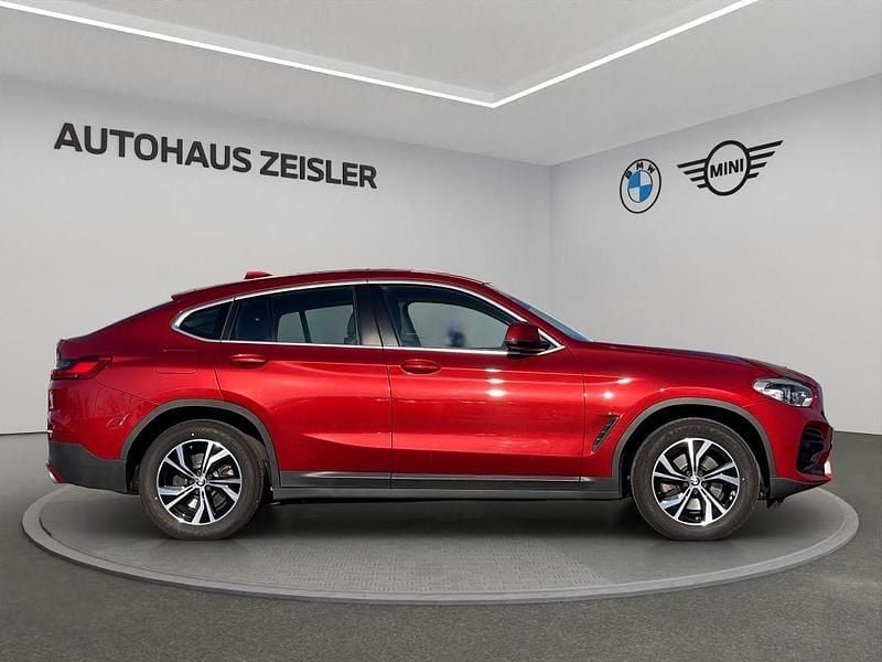 Gebraucht BMW X4 Advantage 184 PS (135 kW) 2020 Flamencorot brillanteffekt SUV
