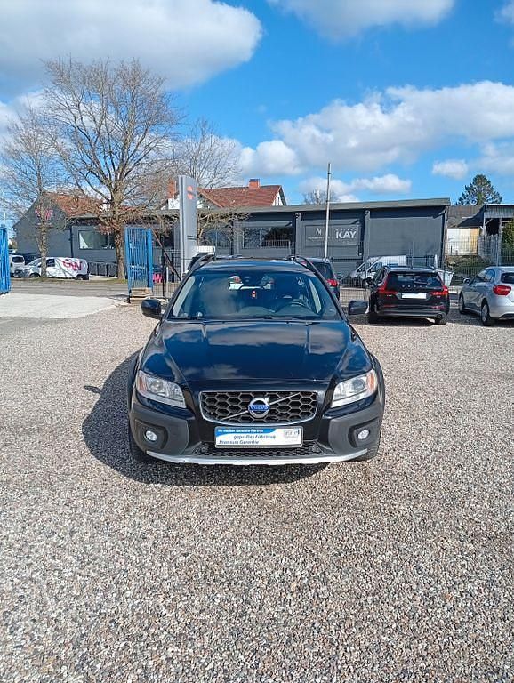 Gebraucht Volvo XC70 181 PS (133 kW) 2015 Schwarz Kombi