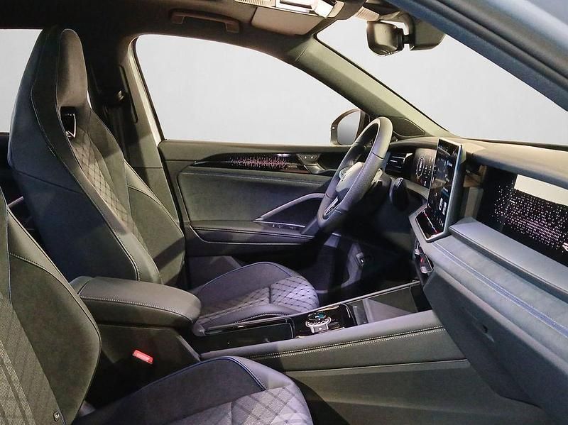 Neu VW Tayron R-line 193 PS (141 kW) 2026 Silber SUV