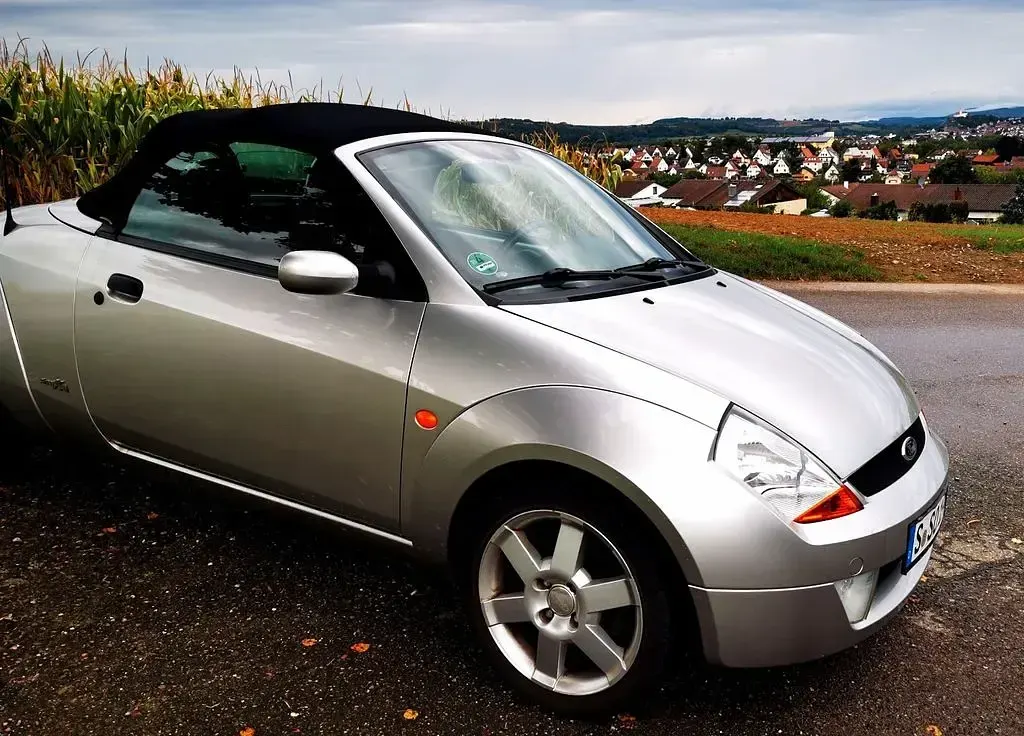 Gebraucht Ford StreetKa 95 PS (69 kW) 2004 Silber Cabrio