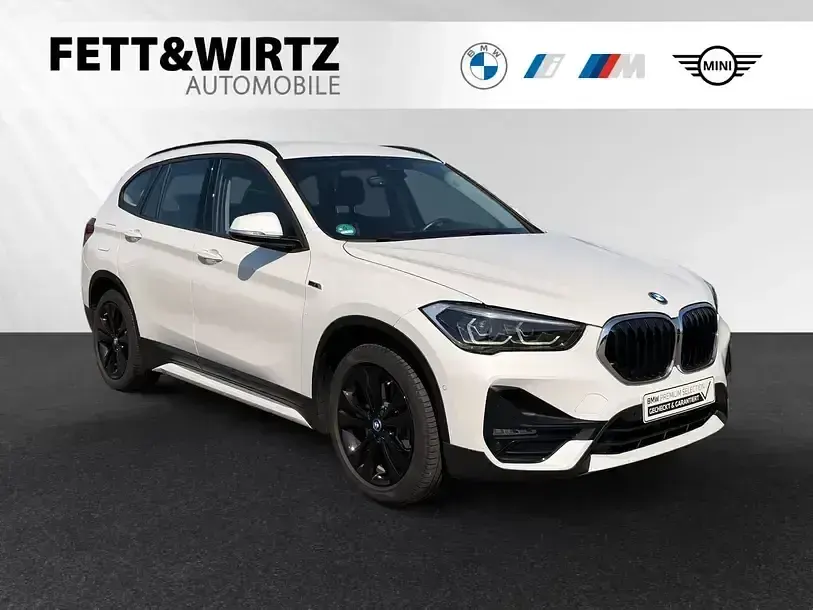 Gebraucht BMW X1 Sport Line 220 PS (161 kW) 2022 SUV