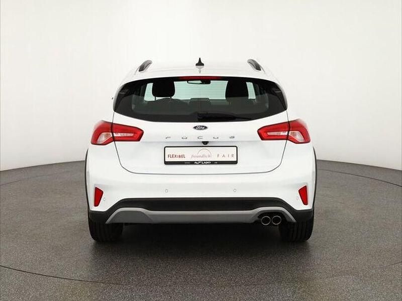 Gebraucht Ford Focus ST-Line 182 PS (133 kW) 2019 Schwarz Limousine