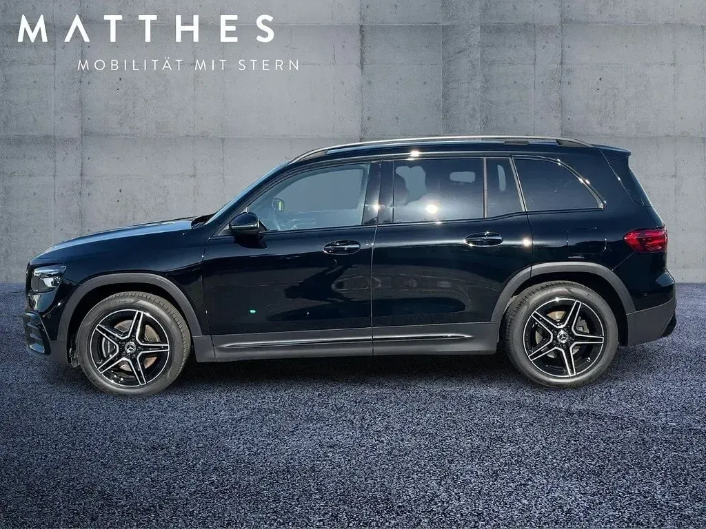 Gebraucht Mercedes GLB220 AMG 190 PS (139 kW) 2025 Schwarz SUV