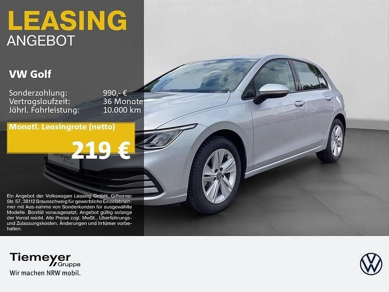 Gebraucht VW Golf VIII Life 131 PS (96 kW) 2024 Reflexsilber metallic Limousine