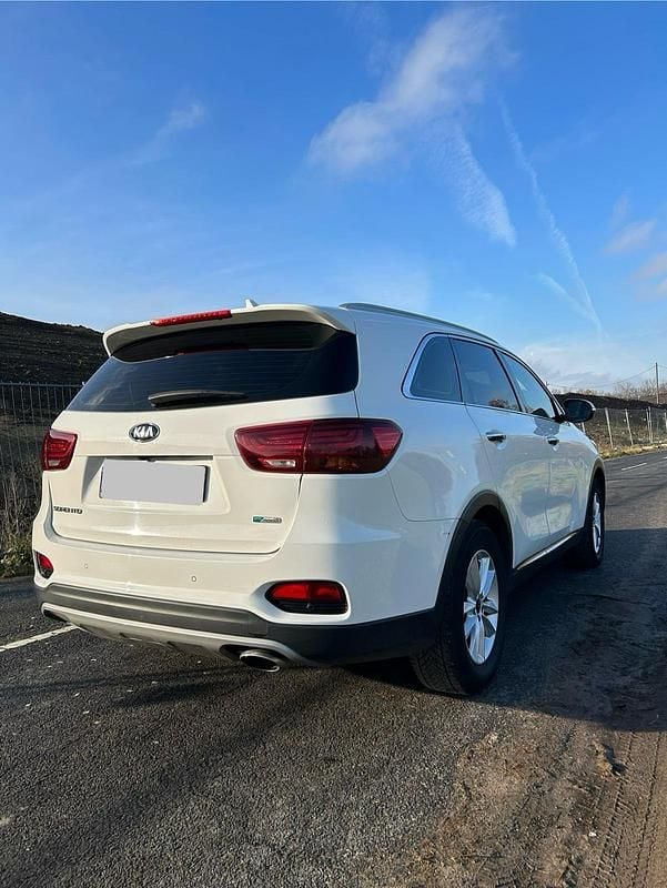 Weiß Gebraucht 2019 Kia Sorento Vision SUV | 17.000 € (Guter Preis) - Bild 1/4