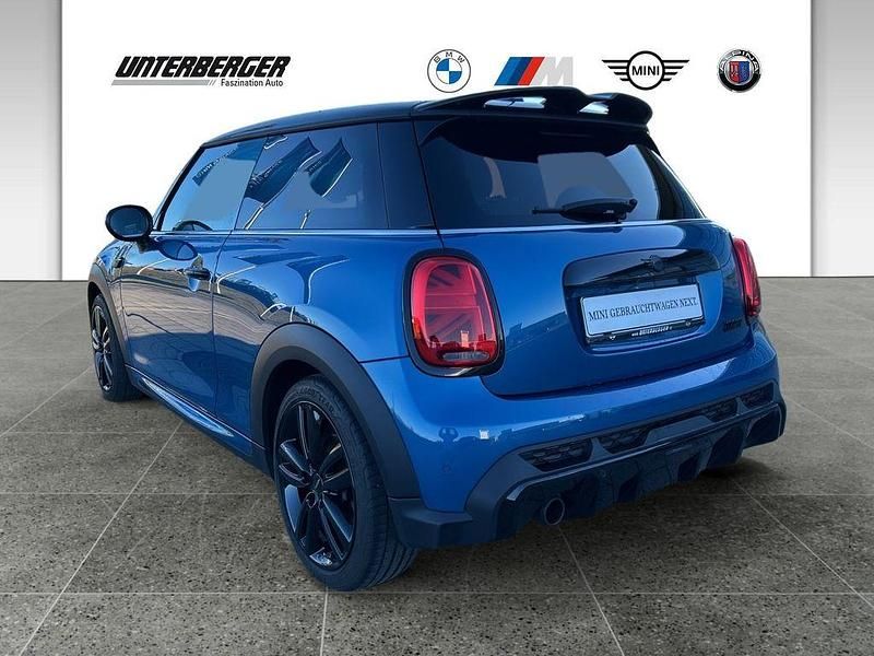 Gebraucht Mini Cooper Hatch 136 PS (100 kW) 2023 Blau Kleinwagen