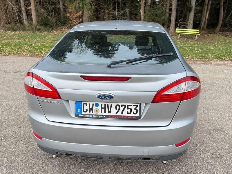 Gebraucht Ford Mondeo Ghia 160 PS (117 kW) 2008 Grau Limousine