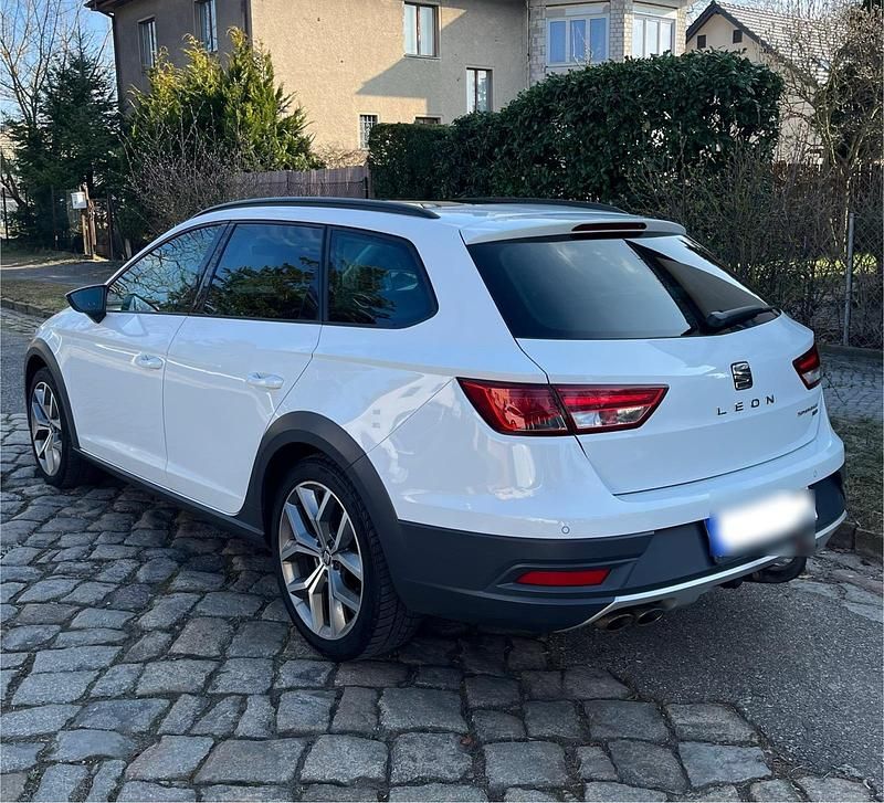 Gebraucht Seat Leon X-Perience 184 PS (135 kW) 2016 Weiß Kombi