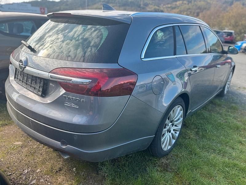 Gebraucht Opel Insignia 250 PS (183 kW) 2017 Grau Kombi