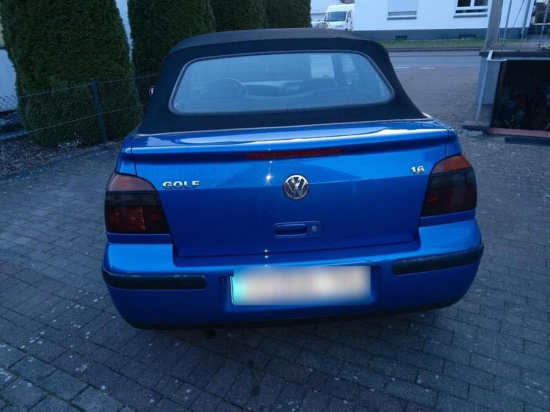 Gebraucht VW Golf Cabriolet Karmann 106 PS (77 kW) 2000 Blau Cabrio
