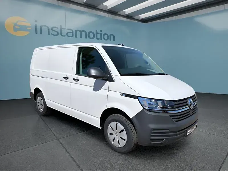 Gebraucht VW T7 110 PS (80 kW) 2025 Weiß Van