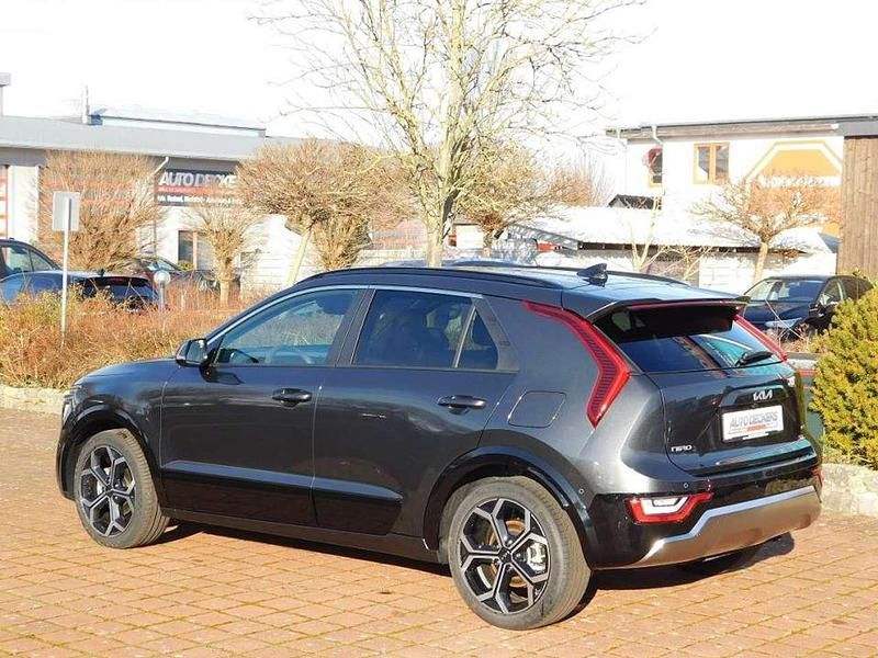 Gebraucht Kia Niro Spirit 105 PS (77 kW) 2024 Interstellar grau metallic SUV