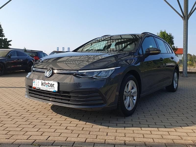 Gebraucht VW Golf VIII Life 131 PS (96 kW) 2023 Grau Kombi