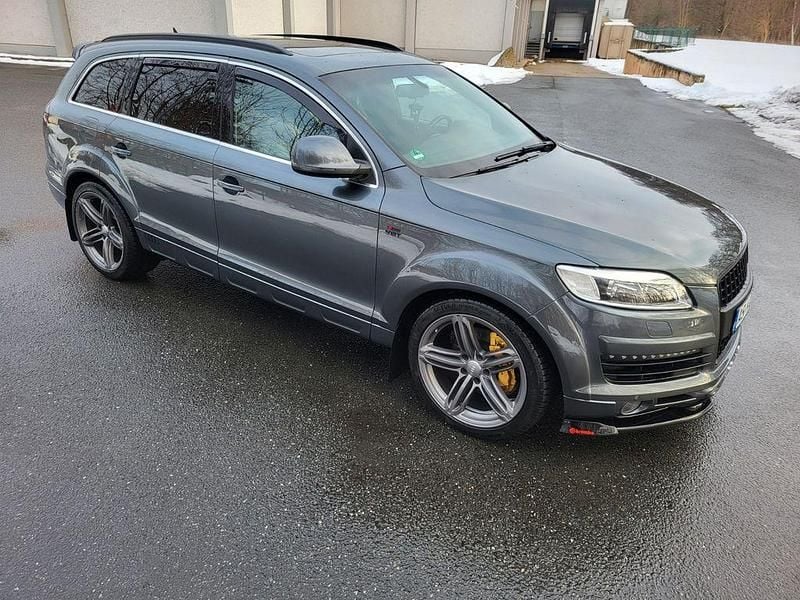 Grau Gebraucht 2007 Audi Q7 Sport SUV | 6.500 € (Superpreis) - Bild 1/4