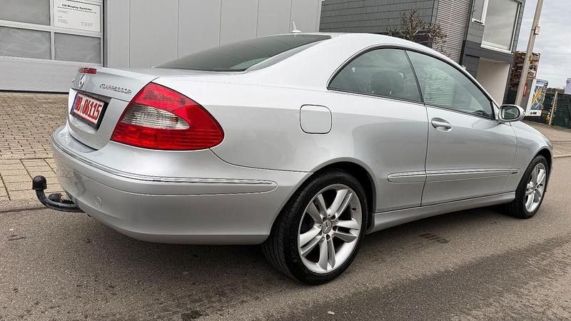 Gebraucht Mercedes CLK200 Avantgarde 163 PS (119 kW) 2006 Iridiumsilber  metalliclack Coupé