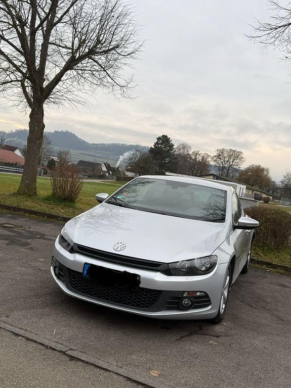 Silber Gebraucht 2010 VW Scirocco Coupé | 8.499 € (Fairer Preis) - Bild 1/4