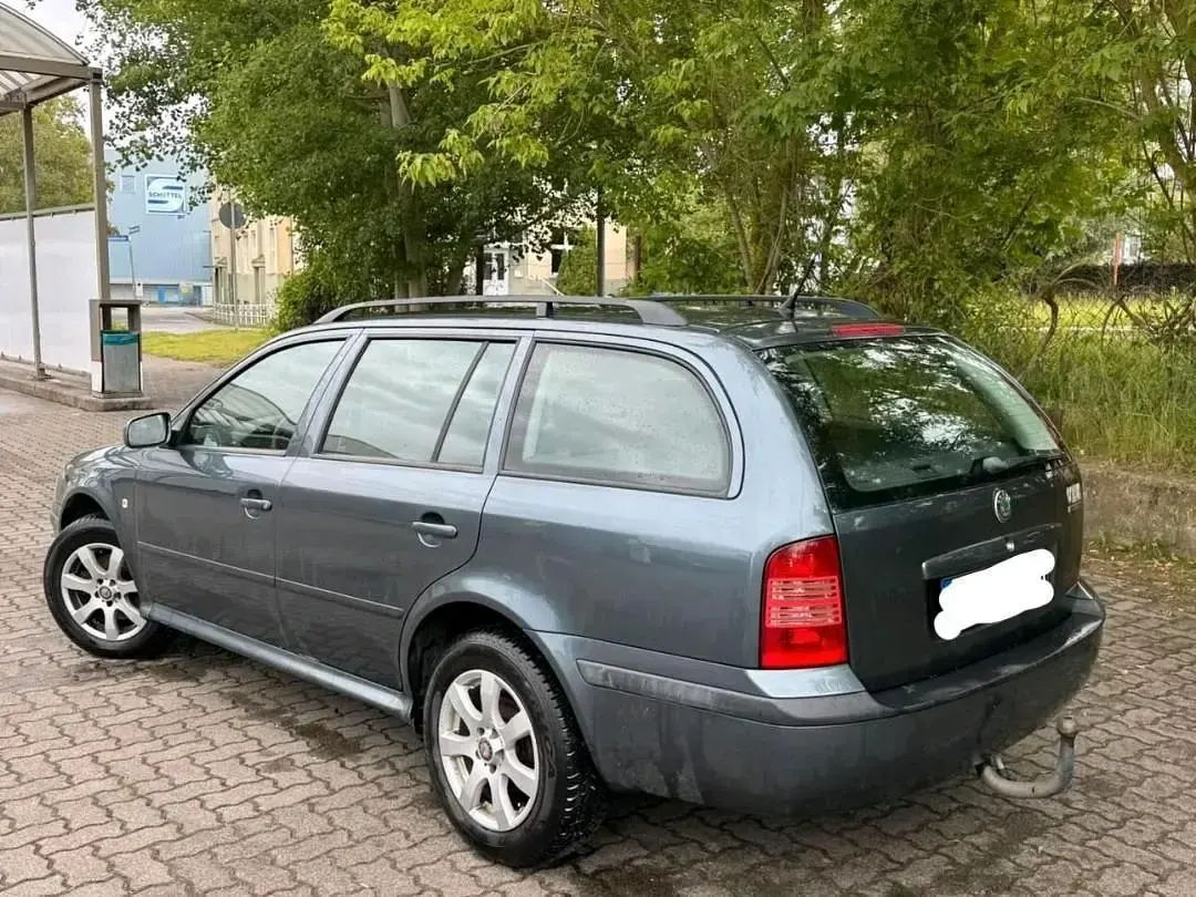 Gebraucht Skoda Octavia 101 PS (74 kW) 2004 Grau Kombi