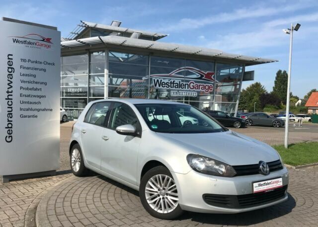 Gebraucht VW Golf VI Trendline 86 PS (63 kW) 2010 Andere farbe metallic Kleinwagen