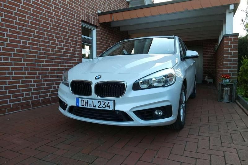 Gebraucht BMW 220 Advantage 190 PS (139 kW) 2017 Weiß Kombi