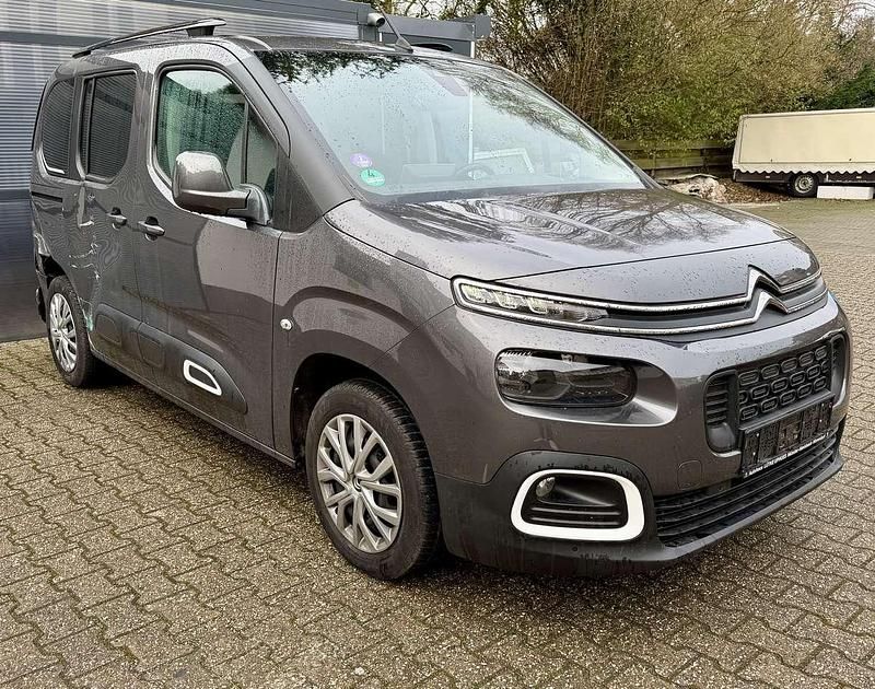 Gebraucht Citroën Berlingo Shine 110 PS (80 kW) 2019 Grau Van / Kleinbus