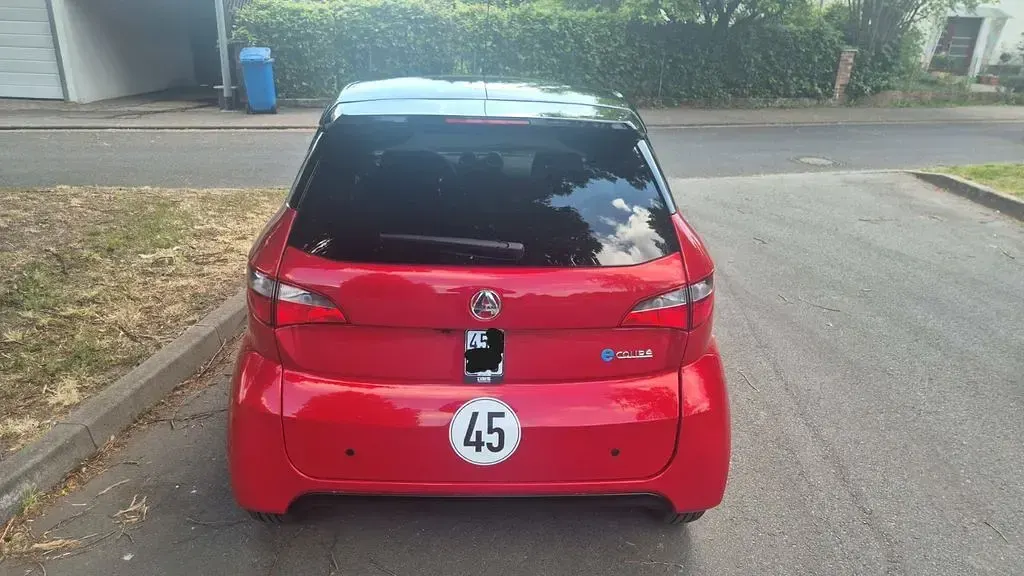 Używany Aixam Coupe Premium 2023 Czerwony Coupe