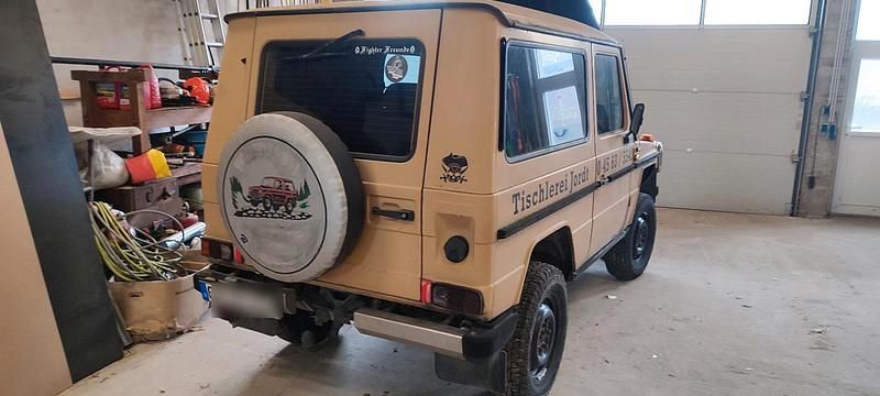 Gebraucht Mercedes G300 88 PS (64 kW) 1981 Beige SUV