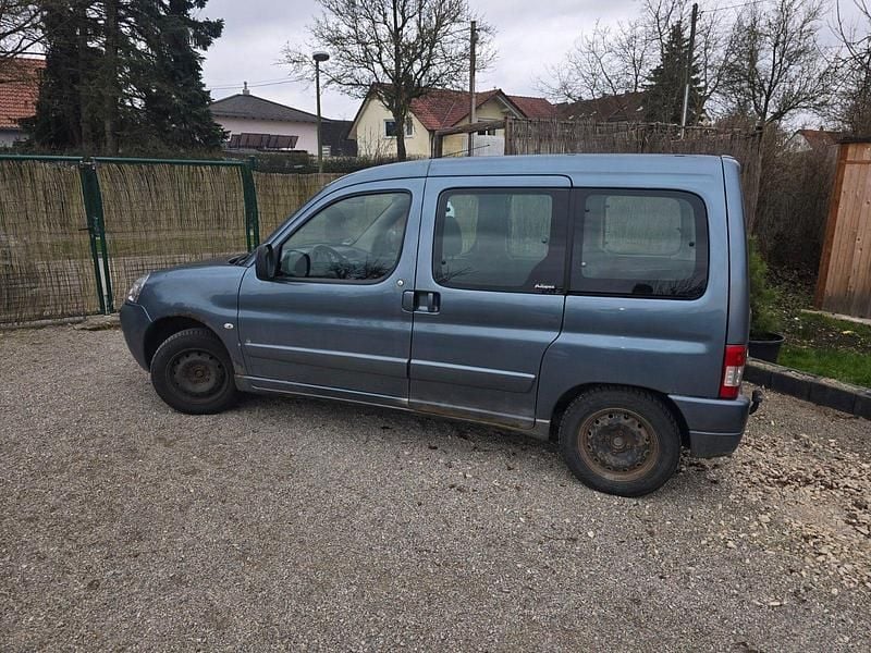 Gebraucht Citroën Berlingo 90 PS (66 kW) 2007 Grau Van / Kleinbus