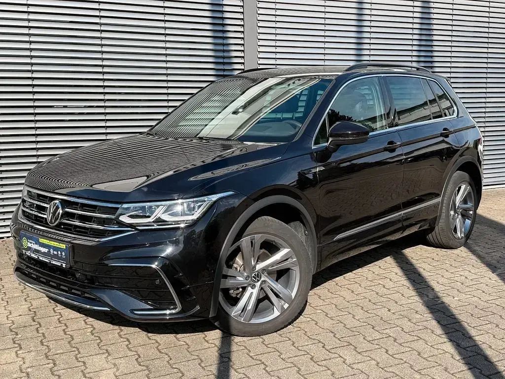 Gebraucht VW Tiguan R-line 150 PS (110 kW) 2021 Schwarz SUV