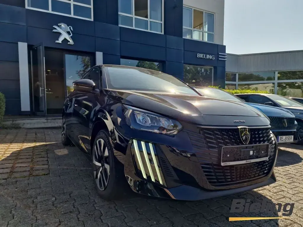 Gebraucht Peugeot 208 Style 101 PS (74 kW) 2025 Schwarz Kleinwagen