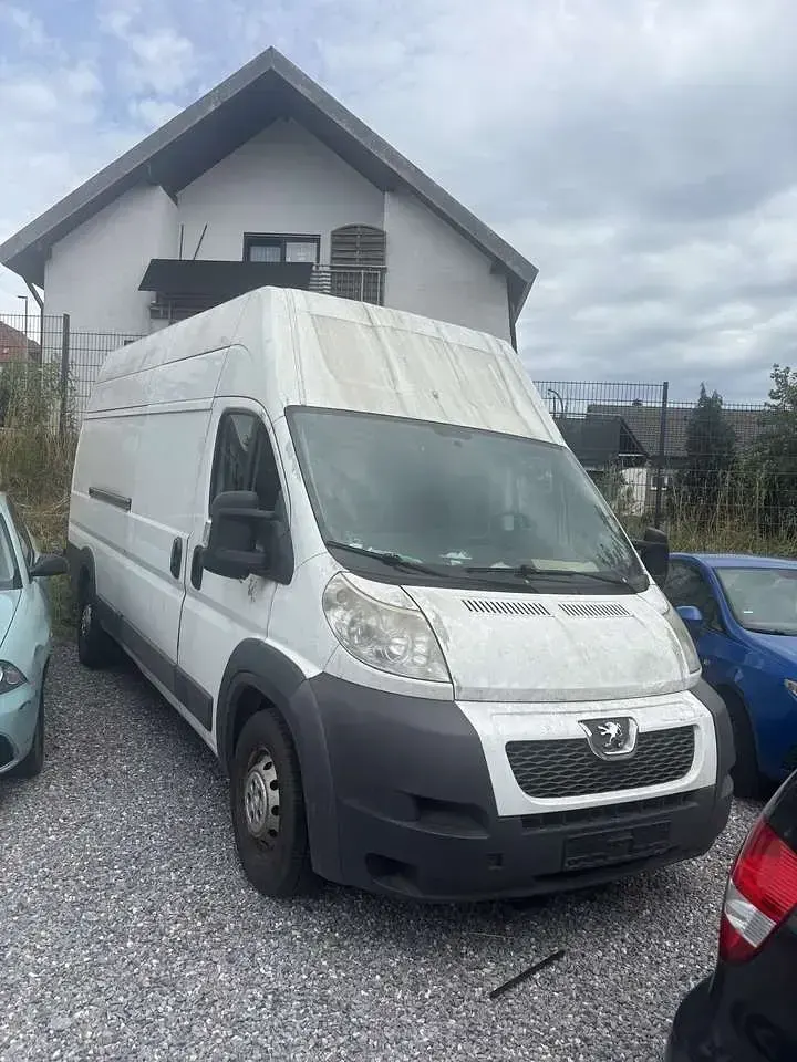 Gebraucht Peugeot Boxer 163 PS (119 kW) 2011 Van