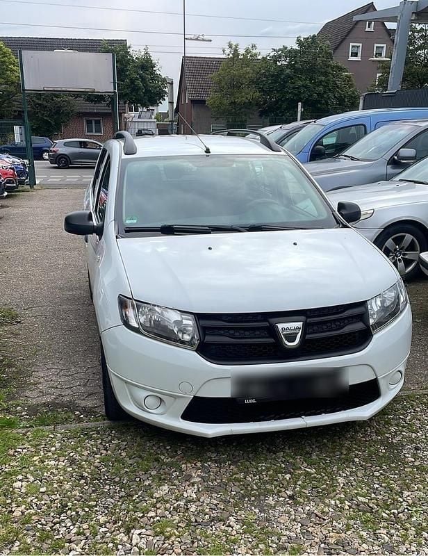 Weiß Gebraucht 2014 Dacia Logan MCV Kombi | 1.350 € - Bild 1/4