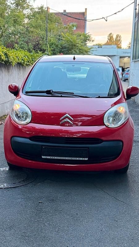 Rot Gebraucht 2007 Citroën C1 Kleinwagen | 1.650 € (Fairer Preis) - Bild 1/4