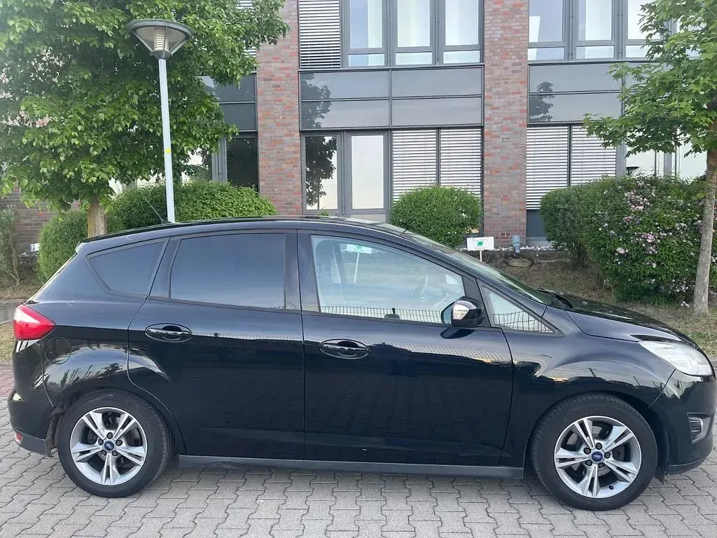 Second-hand Ford C-MAX SYNC Edition 116 CP (85 kW) 2013 Negru Monovolum