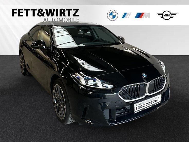 Gebraucht BMW 220 Efficient Dynamics 170 PS (125 kW) 2025 Saphirschwarz metallic Limousine