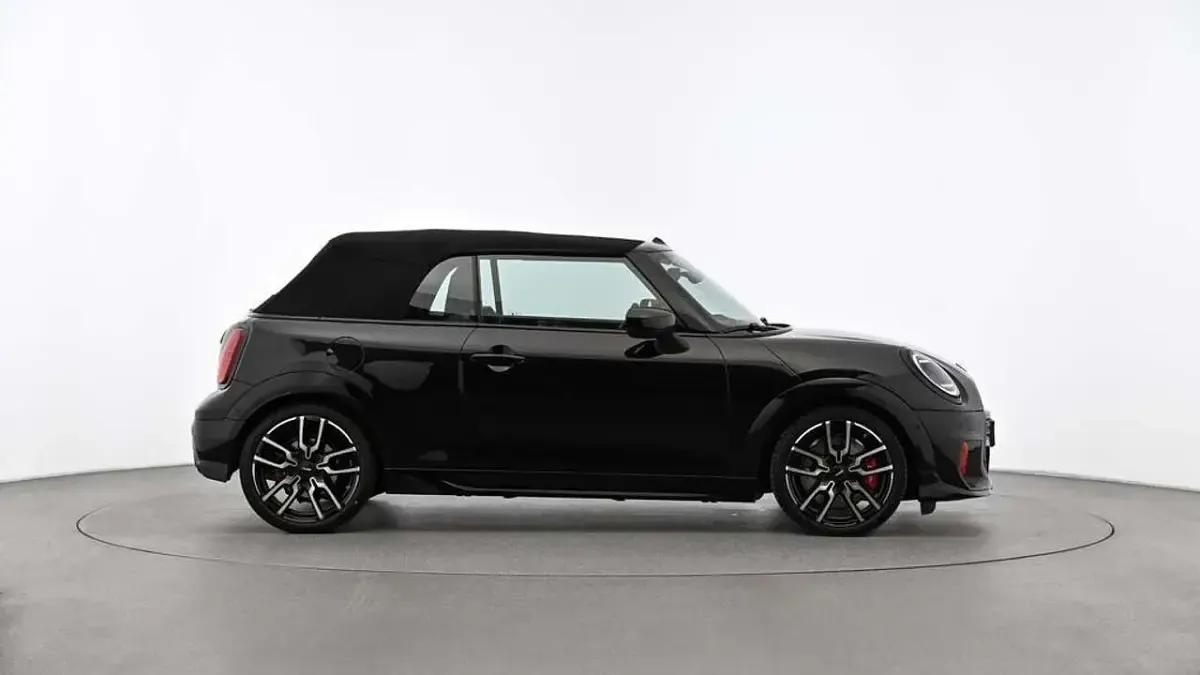 Gebraucht Mini John Cooper Works Cabriolet 231 PS (169 kW) 2025 Schwarz Cabrio