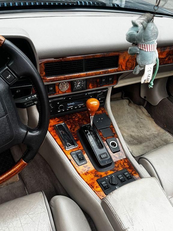 Käytetty Jaguar XJS 232 HP (170 kW) 1995 Sininen Avoauto