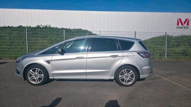 Occasion Ford S-MAX Vignale 179 ch (131 kW) 2017 Argent Monospace