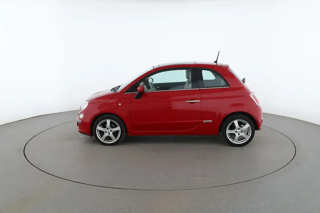 Gebraucht Fiat 500 Lounge 86 PS (63 kW) 2015 Rot Kleinwagen