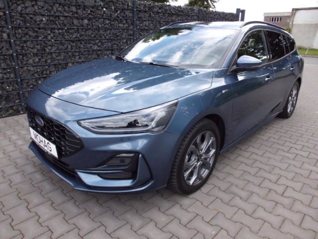 Blau Gebraucht 2023 Ford Focus ST-Line Kombi | 22.490 € (Guter Preis) - Bild 1/4